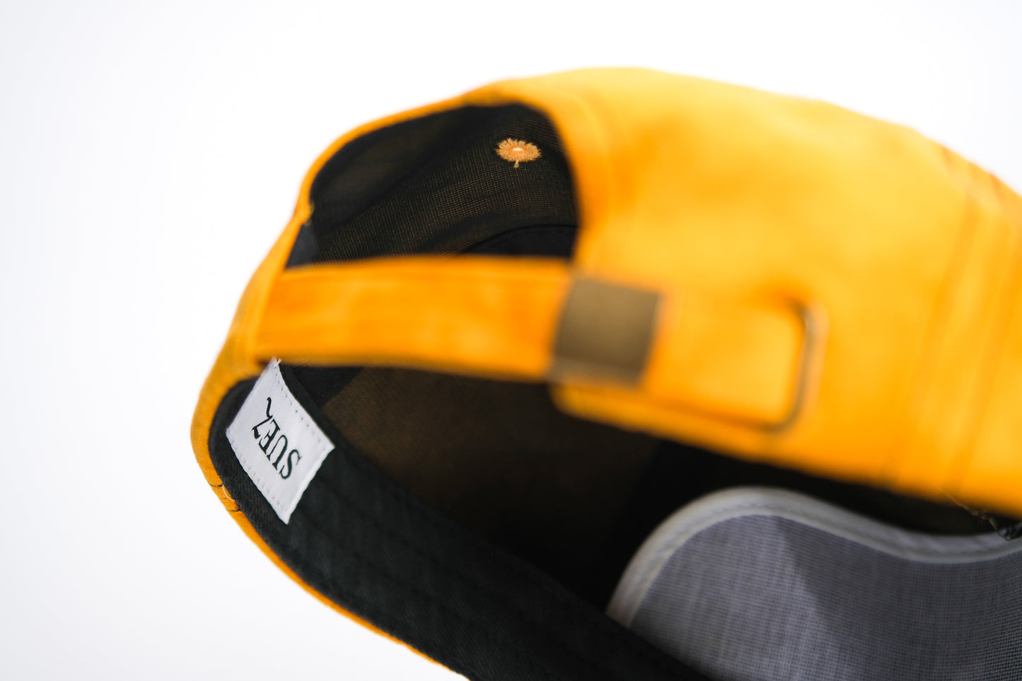 YELLOW SUEDE SUN ARABIC TRUCKER