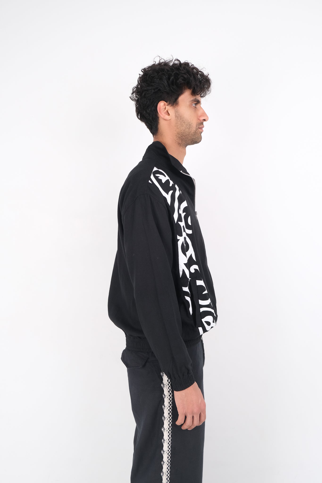 KHAYAMIYA TRACK JACKET BLACK