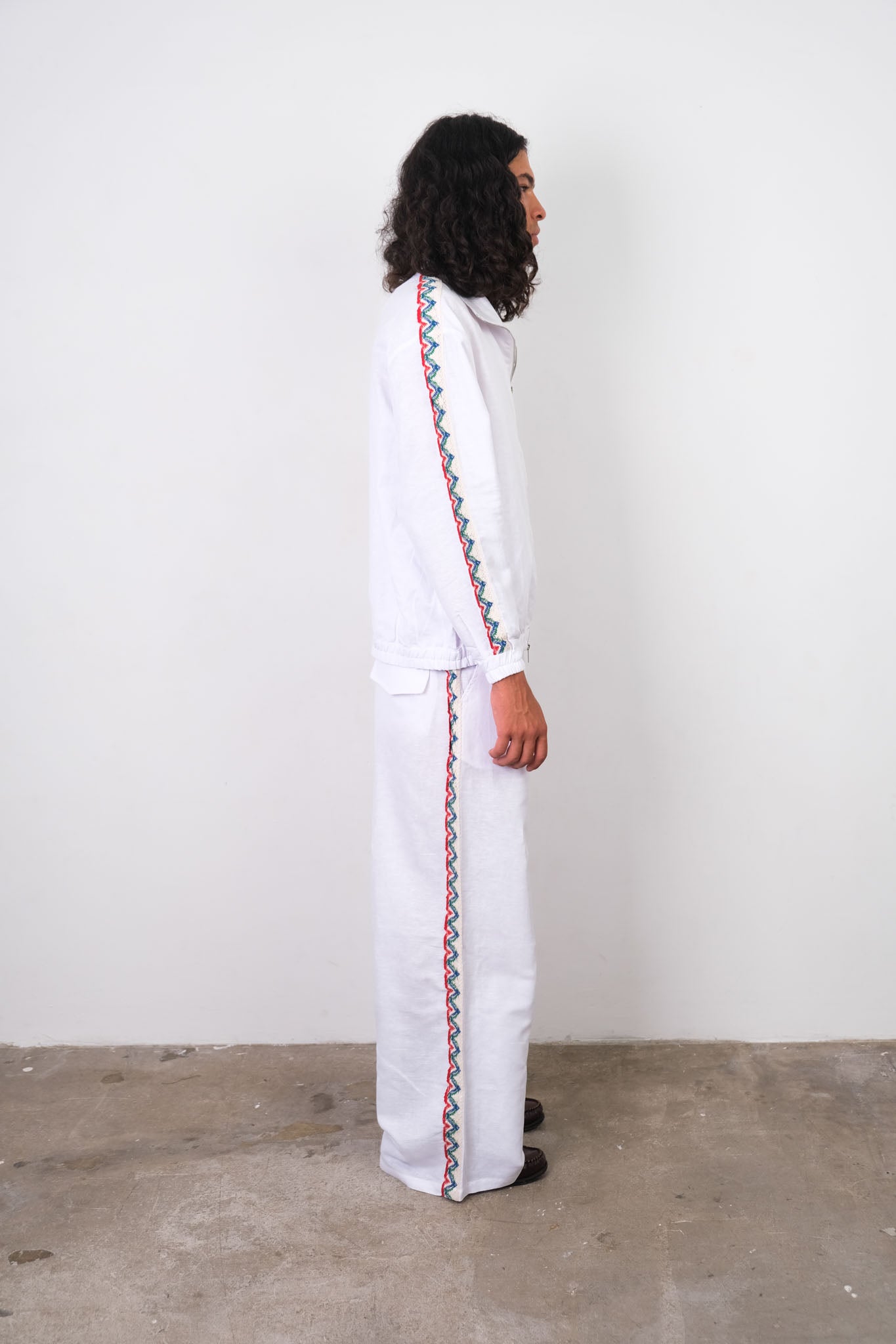 CROCHET TRIM TRACK JACKET WHITE